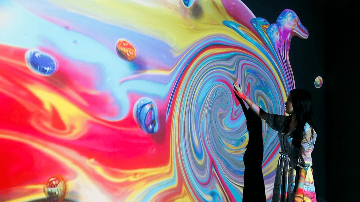 大屏涂鴉互動墻-多媒體互動涂鴉系統